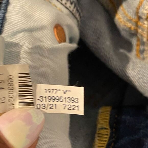 AEO Airflex + Distressed Raw Hem Denim Shorts Size 42 - Picture 5 of 5